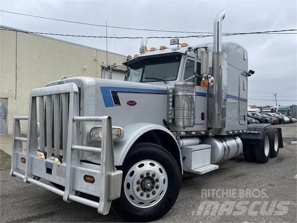 Peterbilt 388 Autotractoare