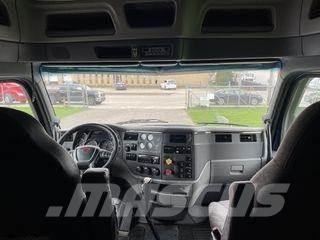 Peterbilt 579 Autotractoare