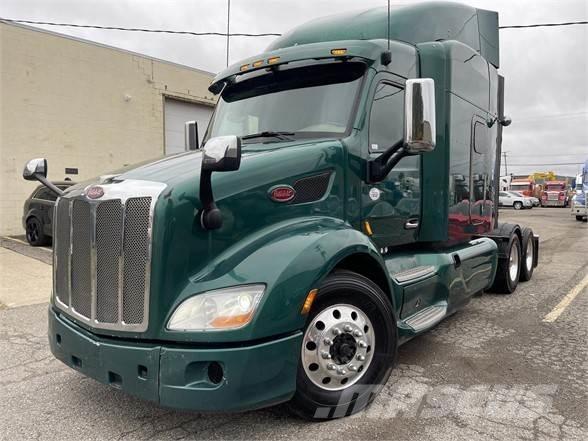 Peterbilt 579 Autotractoare