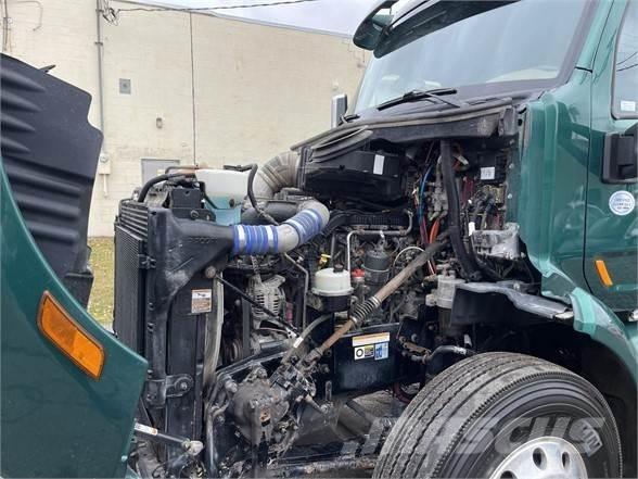 Peterbilt 579 Autotractoare