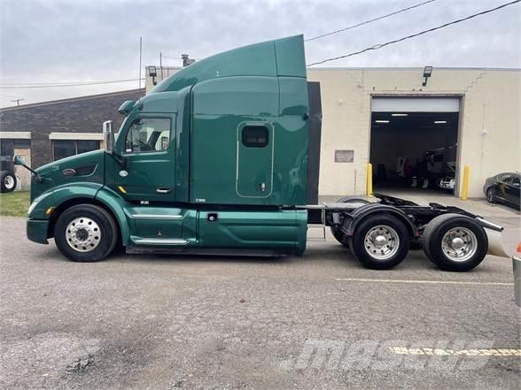 Peterbilt 579 Autotractoare