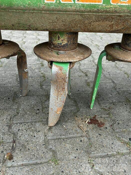Amazone KE 302 Grapa si pluguri rotative
