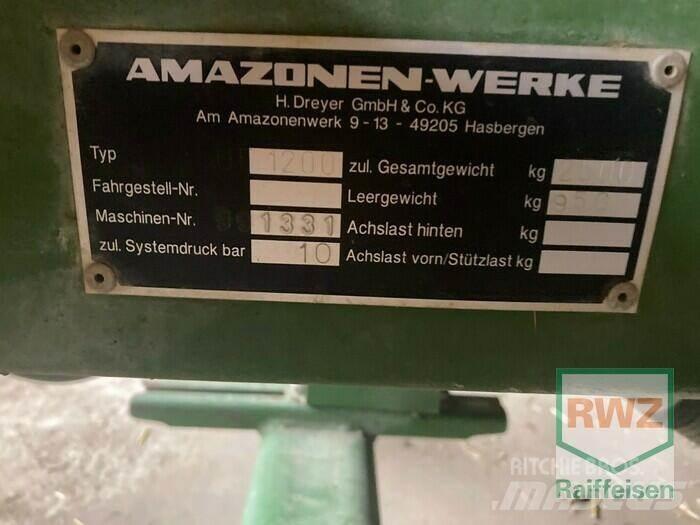 Amazone UF 1200 Tractoare agricole sprayers