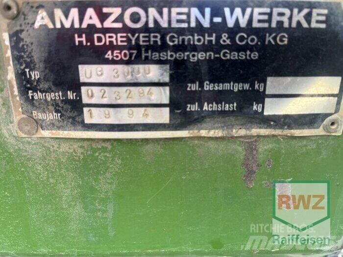 Amazone UG 3000 Tractoare agricole sprayers