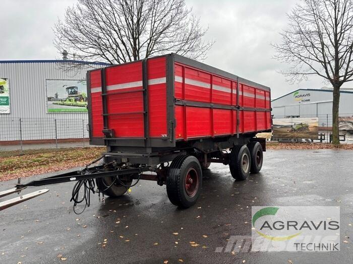  ANHÄNGER Alte remorci