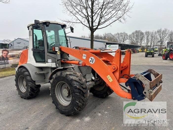Atlas AR85 Incarcator pe pneuri