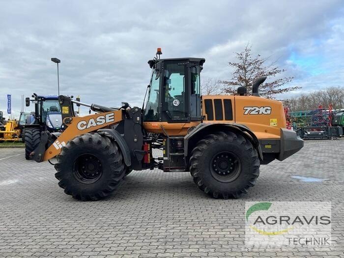 Case IH 721 Incarcator pe pneuri
