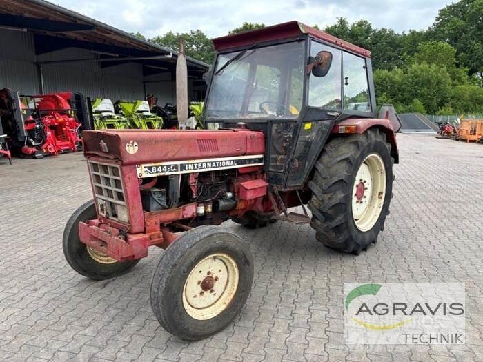 Case IH 844 S Tractoare