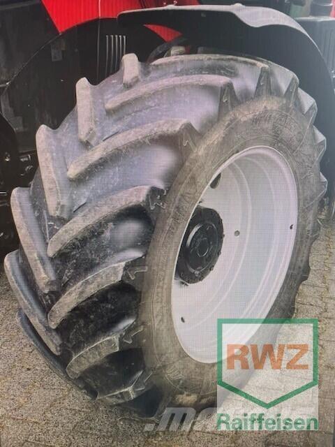 Case IH Luxxum 120 Tractoare