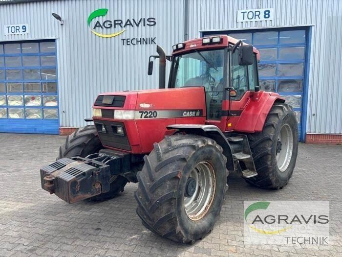 Case IH MAGNUM 225 Tractoare