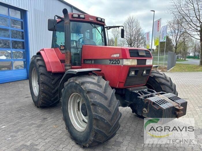 Case IH MAGNUM 225 Tractoare