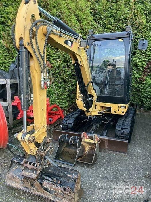 CAT 302.7 D Excavatoare cu roti