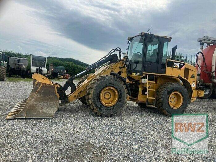 CAT 930H Incarcator pe pneuri