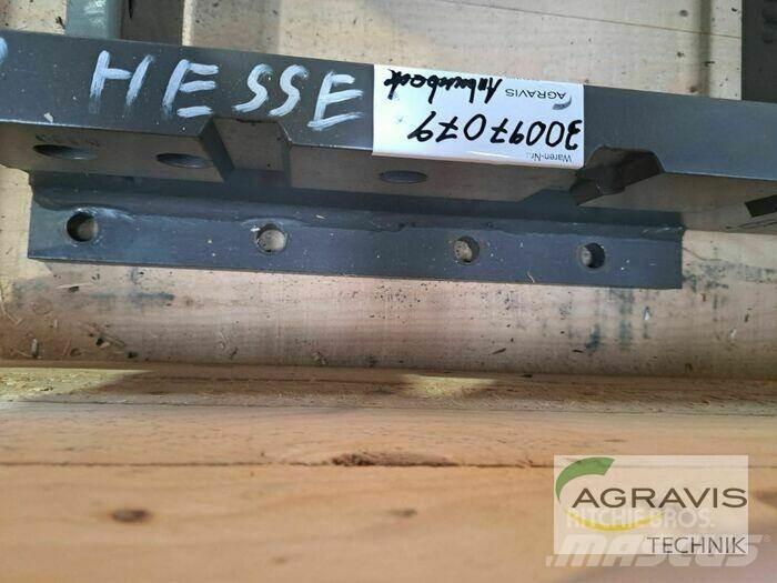 CLAAS ANHÄNGEBOCK Utilaje si accesorii folosite la cresterea animalelor