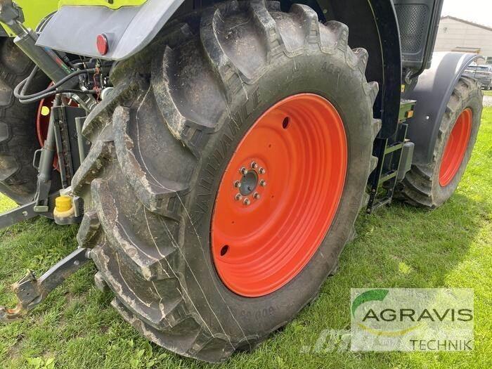 CLAAS ARION 510 CEBIS Tractoare