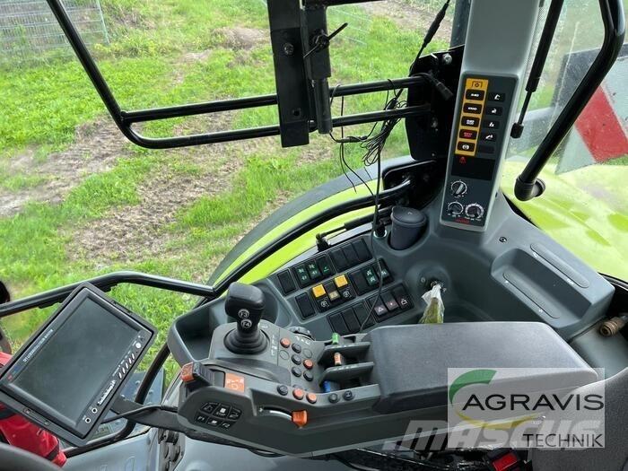 CLAAS ARION 550 CIS+ Tractoare