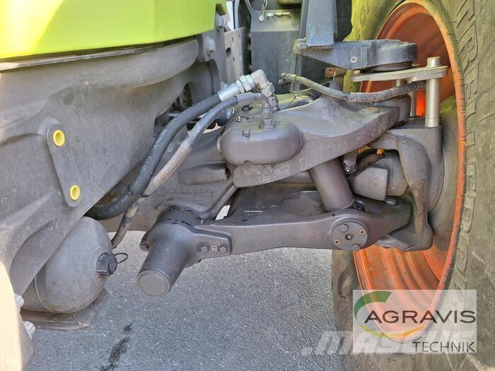 CLAAS ARION 640 CEBIS Tractoare