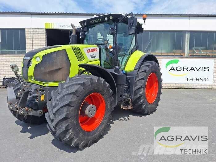 CLAAS AXION 870 Tractoare