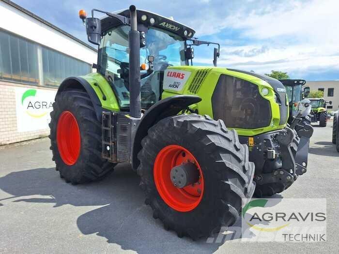 CLAAS AXION 870 Tractoare