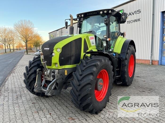 CLAAS AXION 920 CMATIC Tractoare