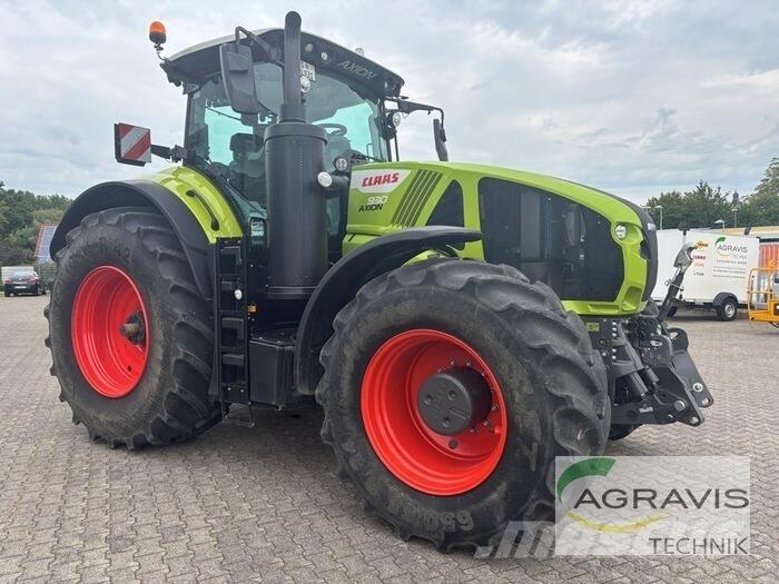 CLAAS AXION 930 CMATIC Tractoare