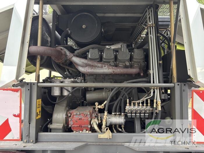 CLAAS JAGUAR 840 Forajere cu autopropulsare