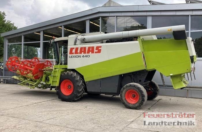 CLAAS LEXION 440 AC Combine de secerat