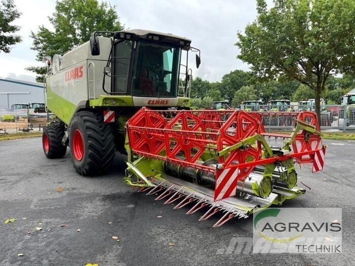 CLAAS LEXION 530 Combine de secerat