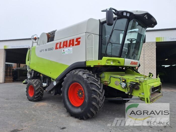 CLAAS LEXION 550 Combine de secerat