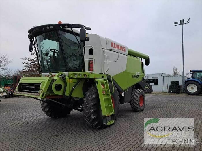 CLAAS LEXION 660 Combine de secerat