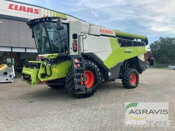 CLAAS LEXION 6800 Combine de secerat
