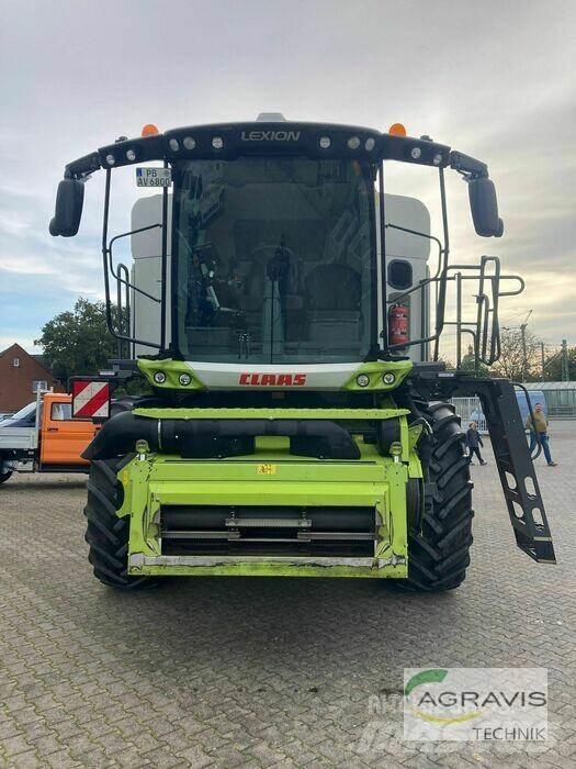 CLAAS LEXION 6800 Combine de secerat