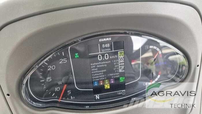 CLAAS NEXOS 240 L Tractoare