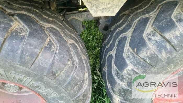 CLAAS QUANTUM 3500 P Remorci cu autoîncarcare