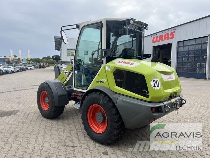 CLAAS TORION 530 Incarcator pe pneuri