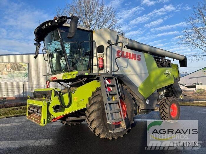CLAAS TRION 650 Combine de secerat