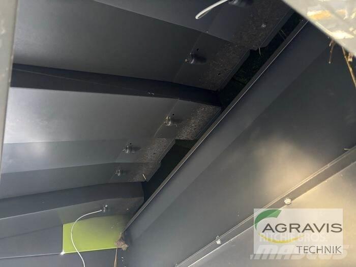 CLAAS TRION 650 Combine de secerat