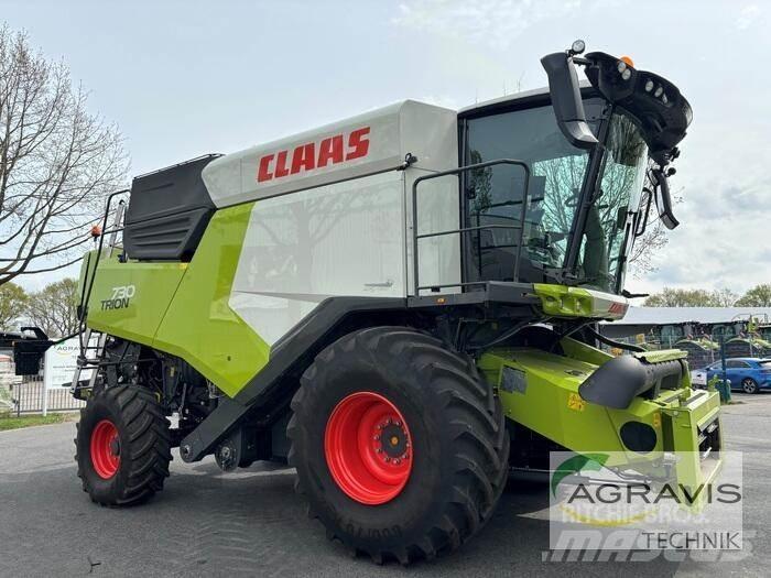 CLAAS TRION 730 Combine de secerat