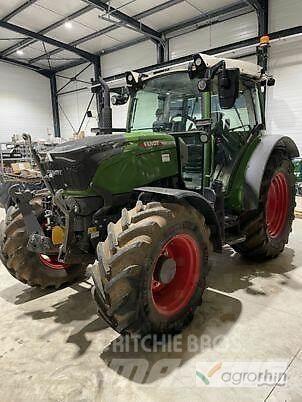 Fendt 211 VARIO Tractoare