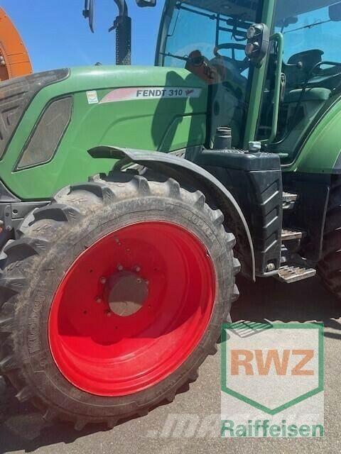 Fendt 310 Vario S4 Tractoare