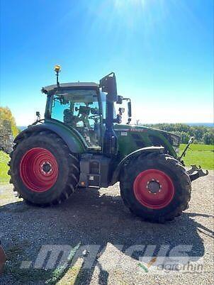 Fendt 516 PROFI PLUS Tractoare