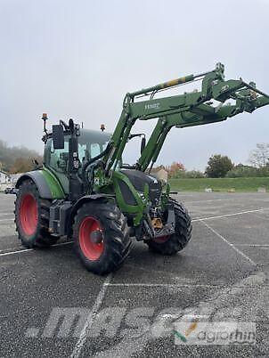 Fendt 516 PROFI PLUS Tractoare