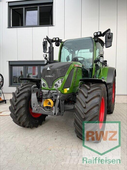 Fendt 516 Vario Tractoare