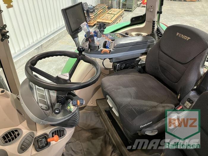 Fendt 700 Vario S4 Tractoare