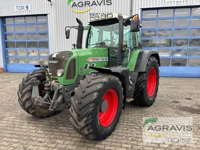 Fendt 712 VARIO Tractoare