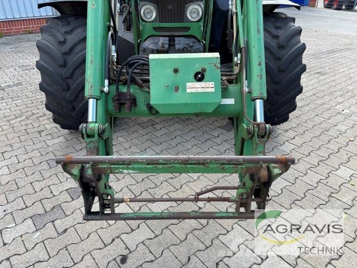 Fendt 712 VARIO Tractoare