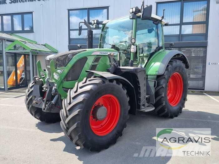 Fendt 714 VARIO SCR Tractoare