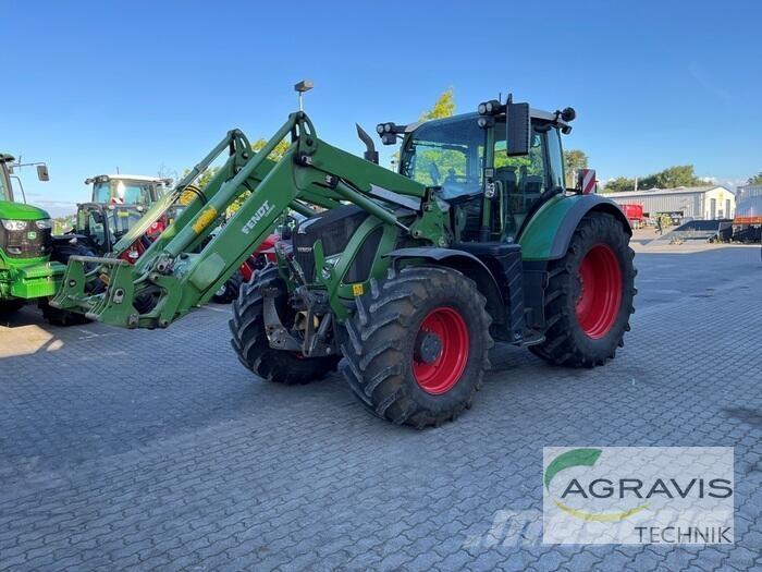 Fendt 718 VARIO S4 Tractoare