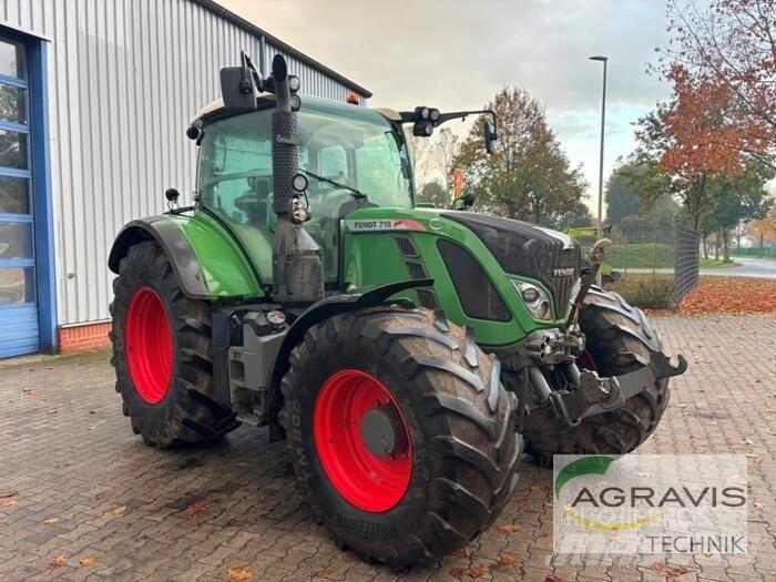 Fendt 718 VARIO SCR Tractoare