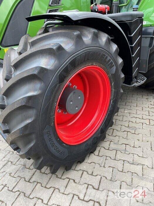 Fendt 724 Gen6 Tractoare